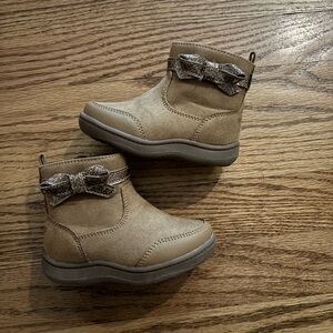 Striderite Booties Sz 5